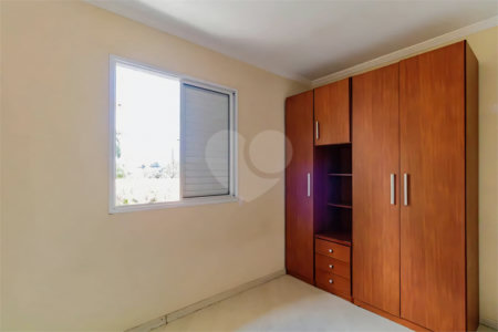 Casa à venda com 3 quartos, sendo 1 suíte,  no condomínio Villa Bella, São Paulo - SP