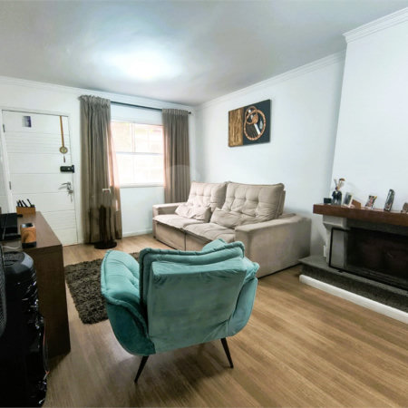 Casa à venda com 3 quartos, sendo 1 suíte, no condomínio Vila Panamericana, São Paulo - SP
