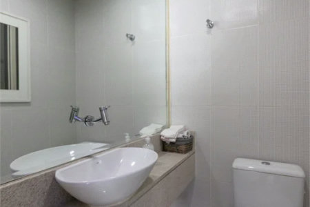 Apartamento à venda com 4 quartos, sendo 3 suítes,  em Vila Romana, São Paulo, SP