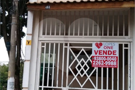 Sobrado à venda com 2 quartos em Parque Vitória, São Paulo, SP