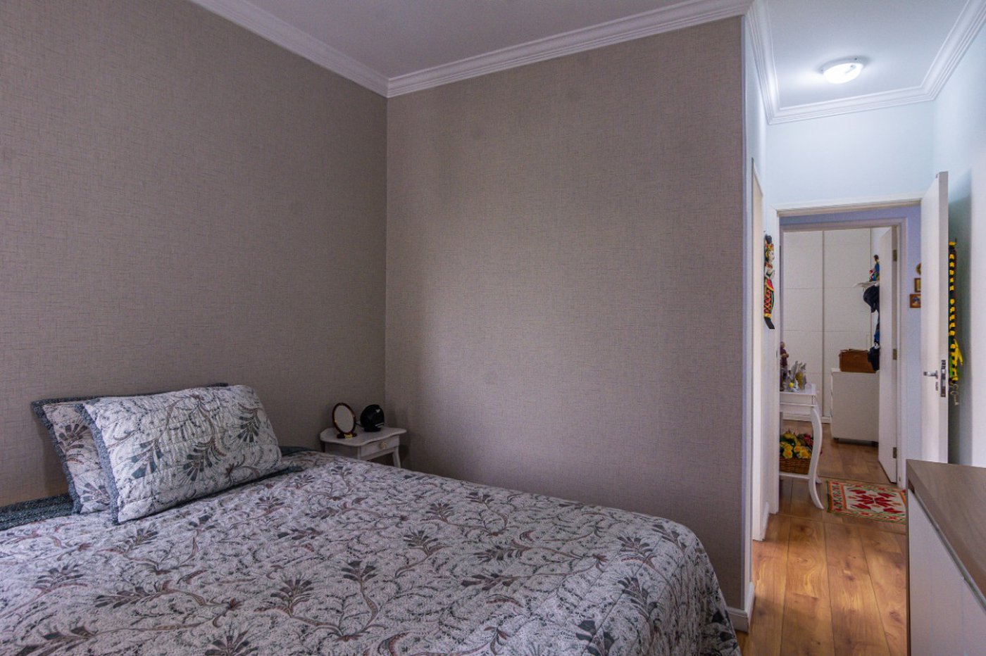 Apartamento à venda 115m² com 4 quartos, sendo 2 suítes, 2 vagas Jardim Bonfiglioli