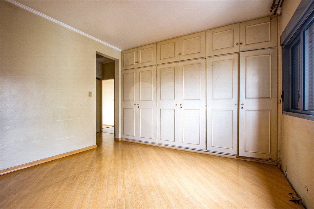 Apartamento à venda com 3 quartos, sendo 1 suíte, em Pinheiros, São Paulo, SP