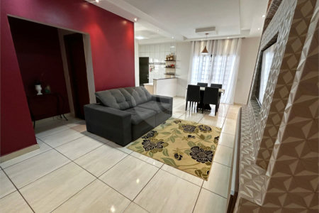 Casa à venda com 2 quartos, sendo 1 suíte, em Parque dos Flamboyans, Ribeirão Preto, SP