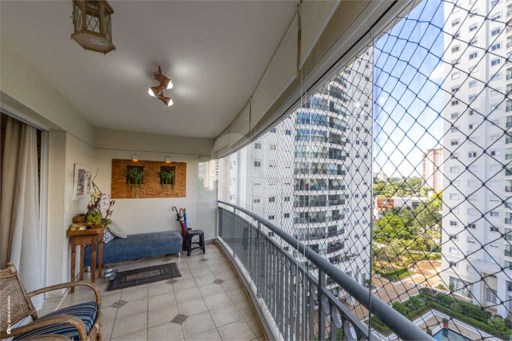 Apartamento à venda com 3 quartos, sendo 2 suítes, em Jardim Marajoara, São Paulo, SP