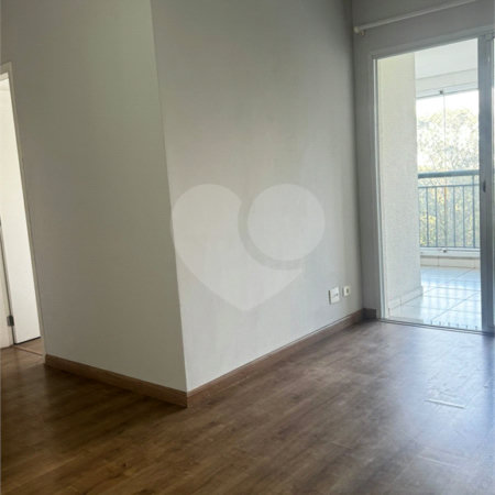 Apartamento para alugar com 3 quartos, sendo 1 suíte, em Parque Reboucas, São Paulo, SP