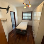 Casa à venda com 4 quartos, sendo 2 suítes,  no condomínio Arujá 5, Arujá - SP