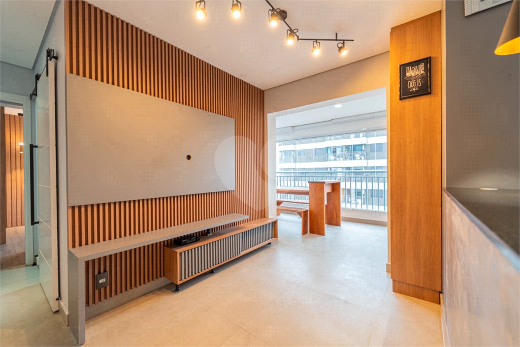 Apartamento à venda com 2 quartos, sendo 1 suíte, em Jardim Prudência, São Paulo, SP