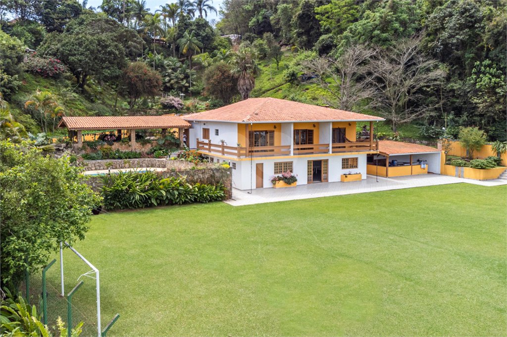 Chácara à venda com 4 quartos, sendo 2 suítes, em Portão, Atibaia, SP