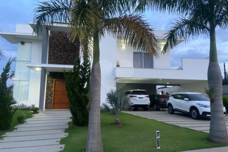 Casa à venda com 5 suítes no condomínio Residencial Fazenda Alta Vista, Salto de Pirapora - SP