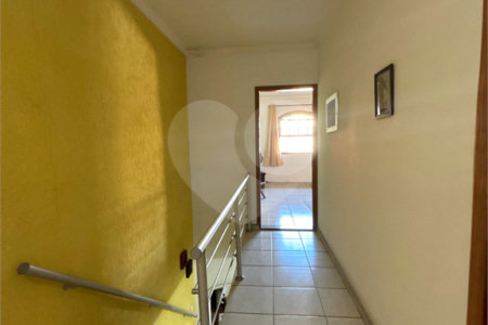 Casa à venda com 3 quartos, sendo 1 suíte, em Vila Galvão, Guarulhos, SP