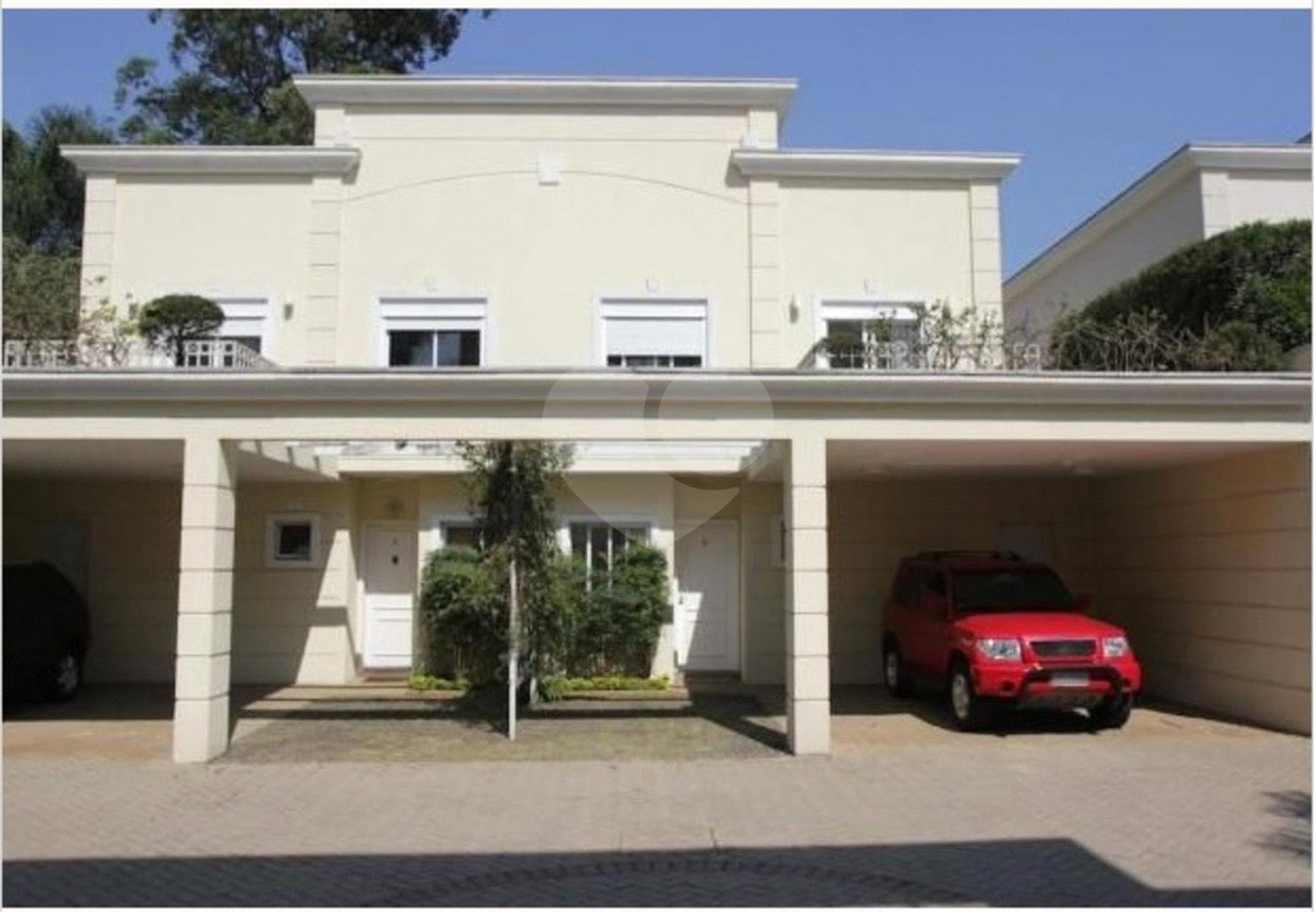 Casa à venda com 3 suítes no condomínio Villaggio Della Hípica, São Paulo - SP