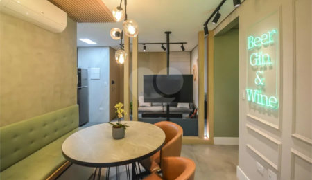 Apartamento à venda com 2 quartos, sendo 1 suíte, no Centro, São Bernardo do Campo, SP