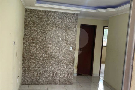 Apartamento para alugar com 2 quartos em Senador Vasconcelos, Rio de Janeiro, RJ