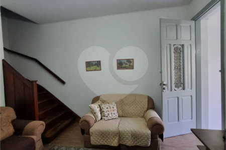 Casa à venda com 2 quartos em Parada Inglesa, São Paulo, SP