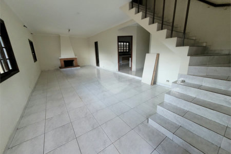 Casa de Vila para alugar com 6 quartos, sendo 4 suítes, em Tucuruvi, São Paulo, SP