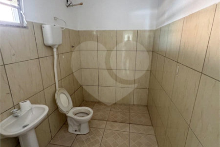 Casa Térrea à venda ou para alugar com 1 quarto em Campo Grande, Rio de Janeiro, RJ