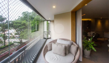 Apartamento à venda com 3 suítes em Alto da Boa Vista, São Paulo, SP