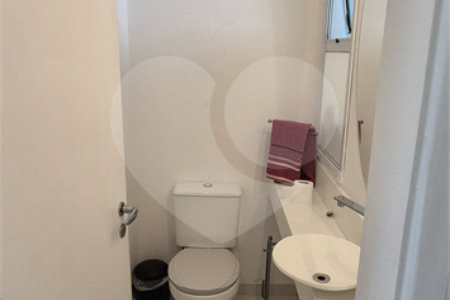 Casa à venda com 4 quartos, sendo 2 suítes,  no condomínio Aromaz, São Bernardo do Campo - SP