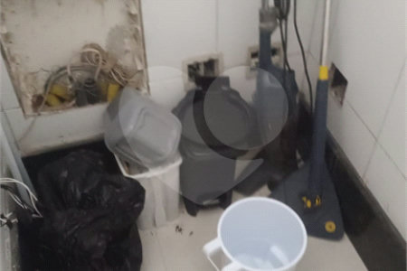 Casa à venda com 3 quartos em Grajaú, Rio de Janeiro, RJ
