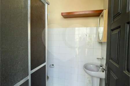 Casa Térrea à venda com 5 quartos, sendo 2 suítes, em Campo Grande, Rio de Janeiro, RJ