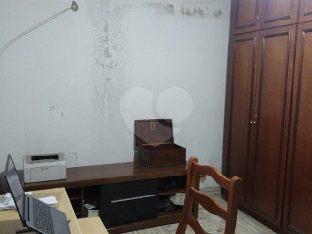 Casa Térrea à venda com 4 quartos em Jardim Vila Galvão, Guarulhos, SP
