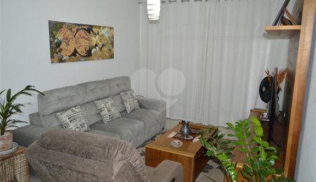 Casa à venda com 3 quartos, sendo 1 suíte,  em Jardim Prudência, São Paulo, SP