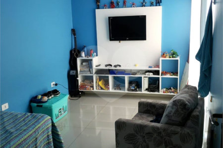 Casa à venda com 3 quartos, sendo 1 suíte,  em Montanhão, São Bernardo do Campo, SP