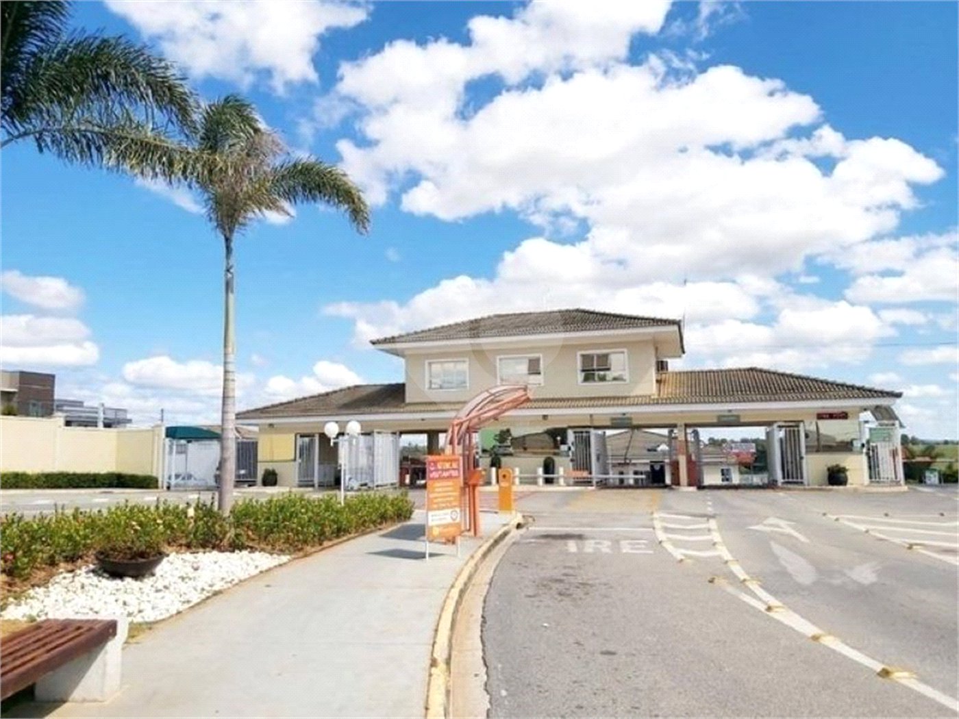Casa à venda com 3 suítes no condomínio Villagio Milano, Sorocaba - SP