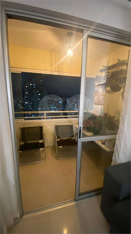 Apartamento à venda com 3 quartos, sendo 1 suíte, em Barra Funda, São Paulo, SP