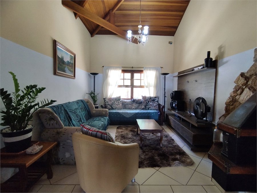 Casa à venda com 3 quartos, sendo 1 suíte, em Parque dos Cafezais IV, Itupeva, SP
