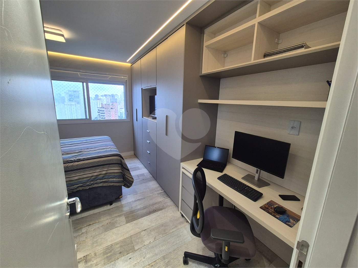 Apartamento à venda com 3 quartos, sendo 2 suítes, em Jardim Caboré, São Paulo, SP