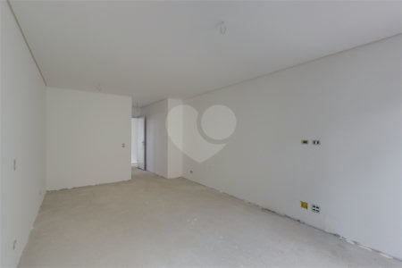Casa à venda com 4 suítes no condomínio Garda, São Paulo - SP