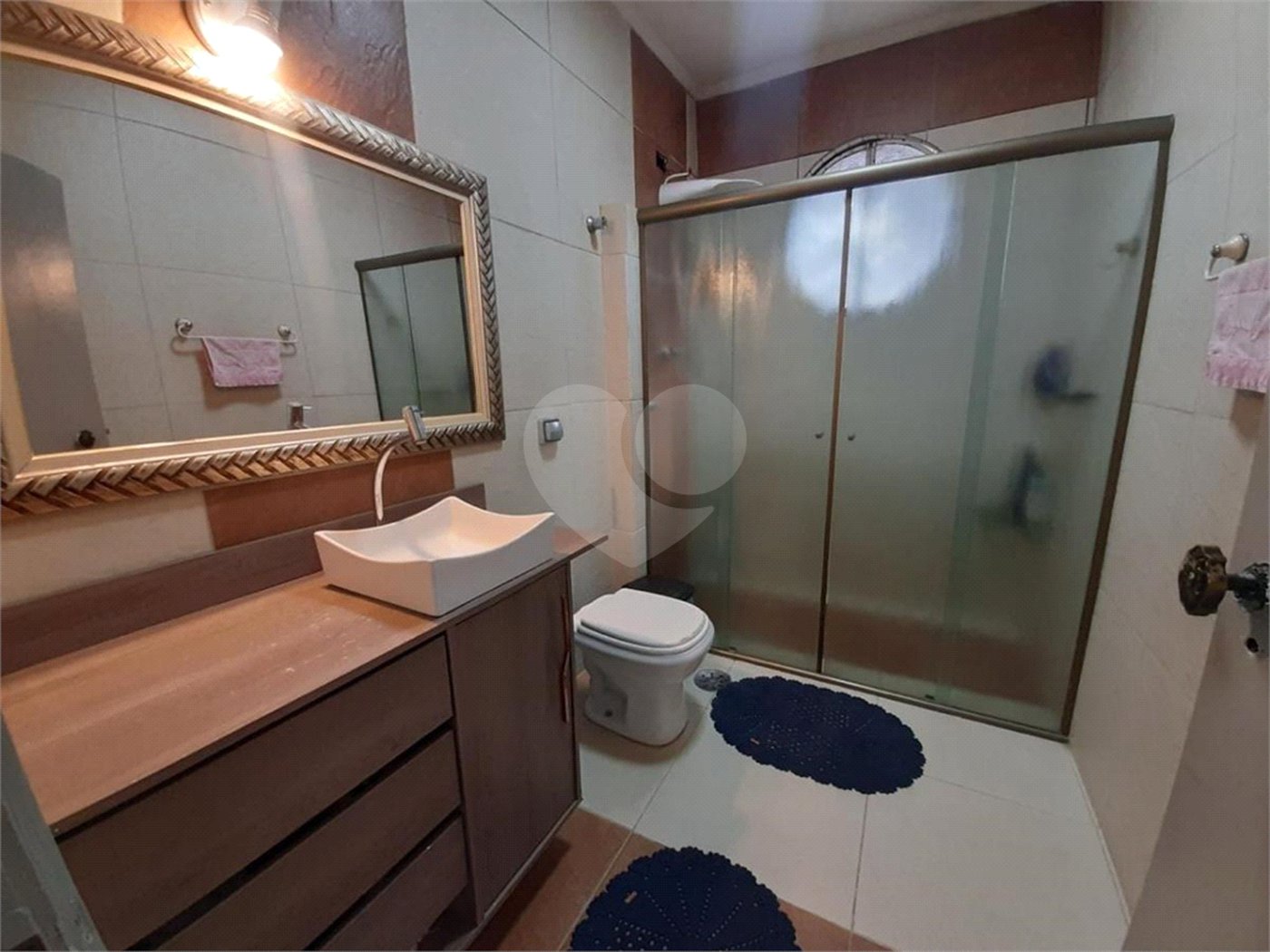 Sobrado à venda com 4 quartos, sendo 2 suítes, em Tremembé, São Paulo, SP