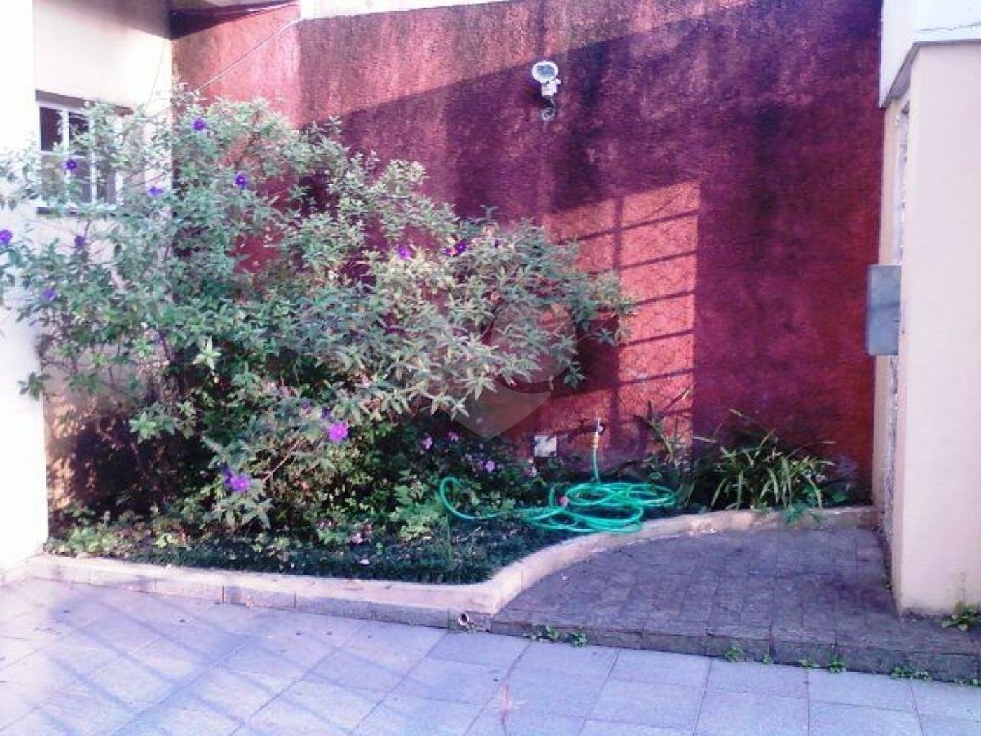 Sobrado à venda com 4 quartos, sendo 2 suítes, em Jardim Virginia Bianca, São Paulo, SP