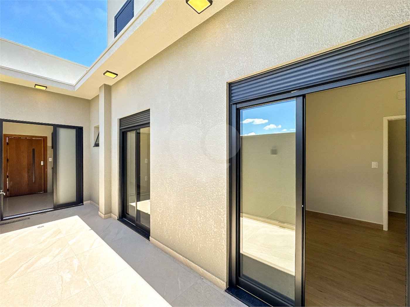 Casa à venda com 3 suítes no condomínio Jardim Residencial Dona Maria Candida, Indaiatuba - SP