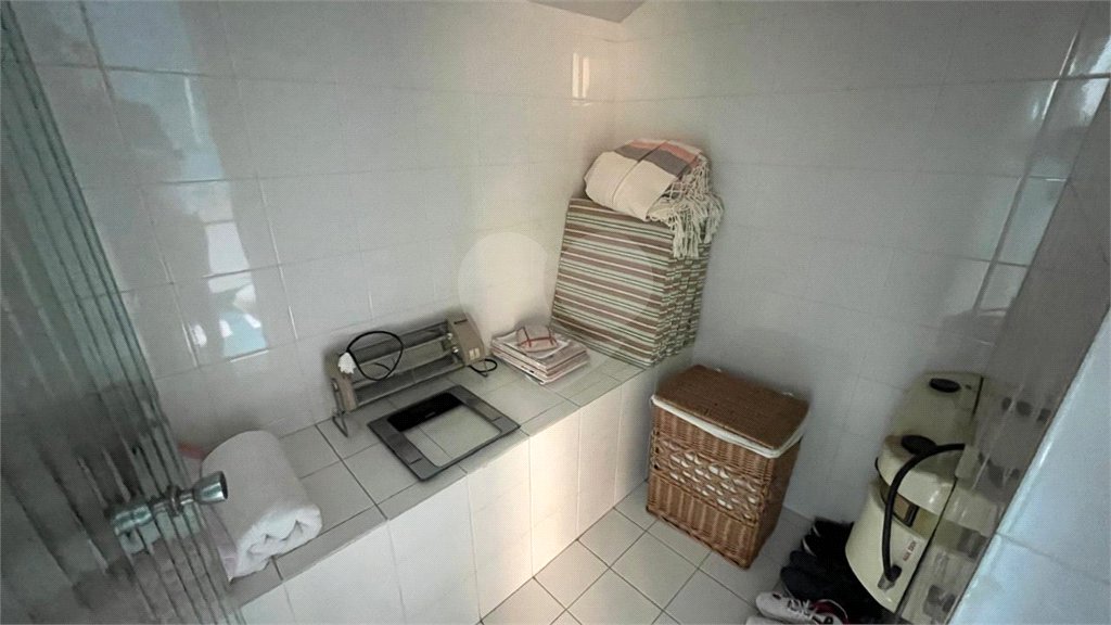 Casa à venda com 4 quartos, sendo 2 suítes, em Lar São Paulo, São Paulo, SP