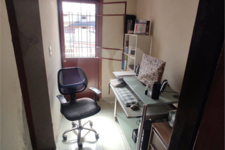 Casa à venda com 3 quartos, sendo 1 suíte,  em Vila Rosália, Guarulhos, SP