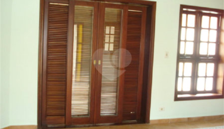 Sobrado para alugar com 5 quartos, sendo 2 suítes, em Vila Suíça, Indaiatuba, SP