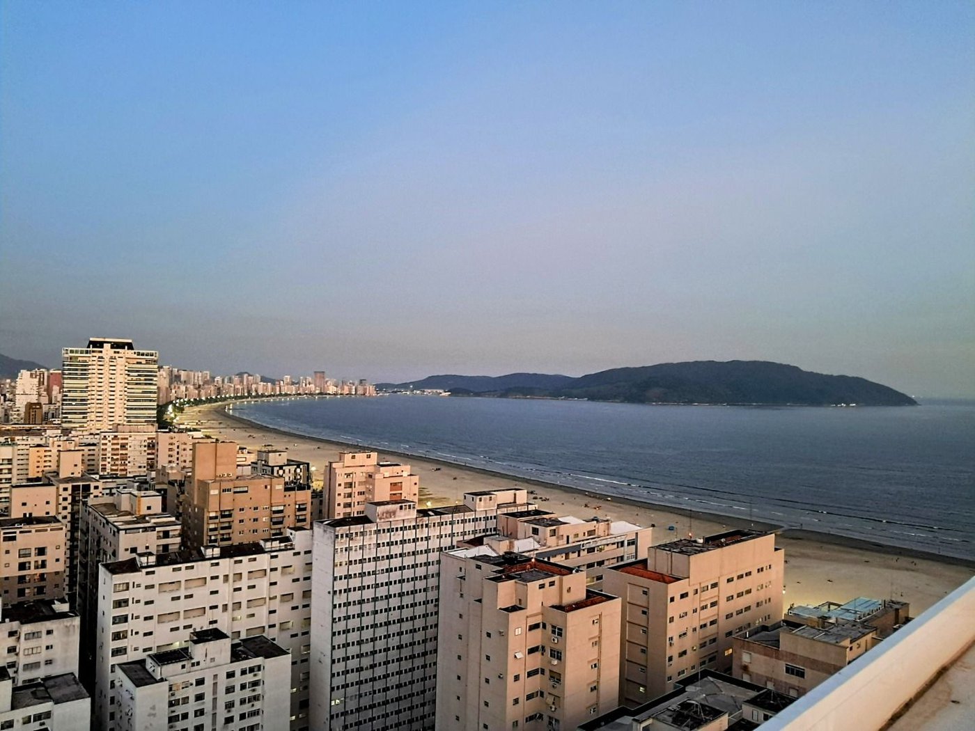 Studio com 1 dormitório à venda, 27 m² por R$ 355.000,00 - Gonzaga - Santos/SP