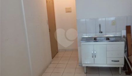 Apartamento à venda com 1 quarto no Centro, São Paulo, SP