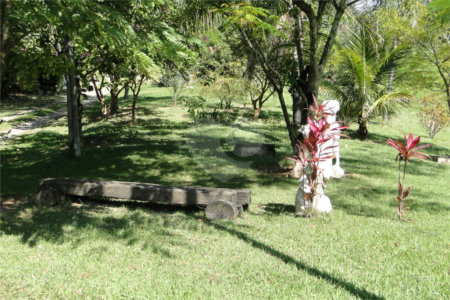 Chácara à venda com 2 quartos, sendo 1 suíte, em Santa Cândida, Vinhedo, SP
