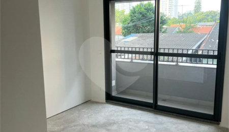 Apartamento à venda com 1 quarto em Vila Cordeiro, São Paulo, SP