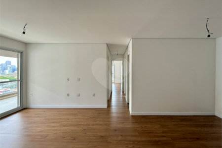 Apartamento à venda com 3 suítes em Brooklin, São Paulo, SP