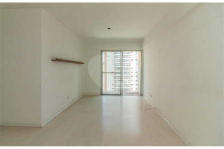 Apartamento à venda com 2 quartos em Vila Olímpia, São Paulo, SP