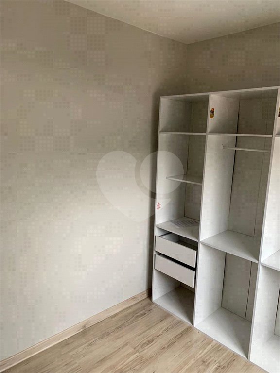 Apartamento à venda com 2 quartos, sendo 1 suíte, em Ferreira, São Paulo, SP