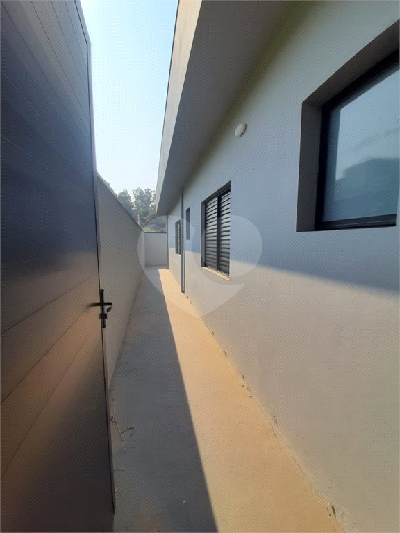 Casa à venda com 3 quartos, sendo 1 suíte, em Residencial/Comercial, Vinhedo, SP