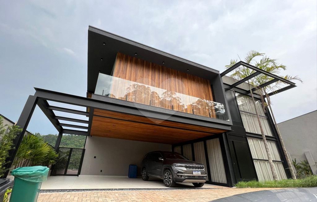 Terreno à venda com 4 quartos, sendo 5 suítes,  no condomínio Quintas da Boa Vista, Atibaia - SP