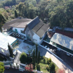 Casa à venda com 6 quartos, sendo 5 suítes, no condomínio Alpes da Cantareira, Mairiporã - SP