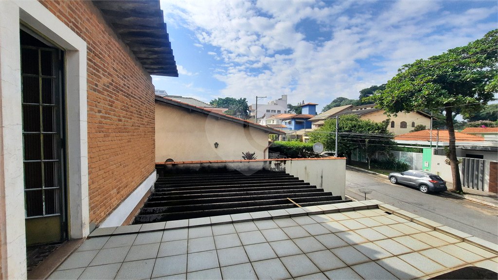 Sobrado à venda com 4 quartos, sendo 1 suíte,  em City Campo Grande, São Paulo, SP