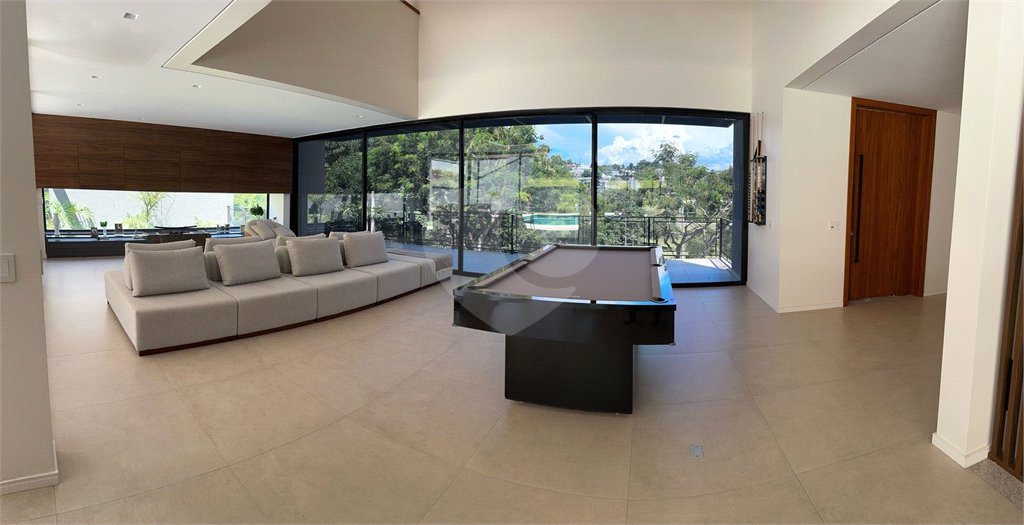 Casa à venda com 5 suítes no condomínio Porto de Atibaia, Atibaia - SP